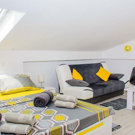Apartamento Rose Garden Privlaka  Exterior foto